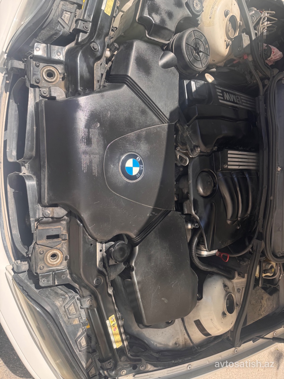 2003 BMW 3-Series 320i detal görünüşü