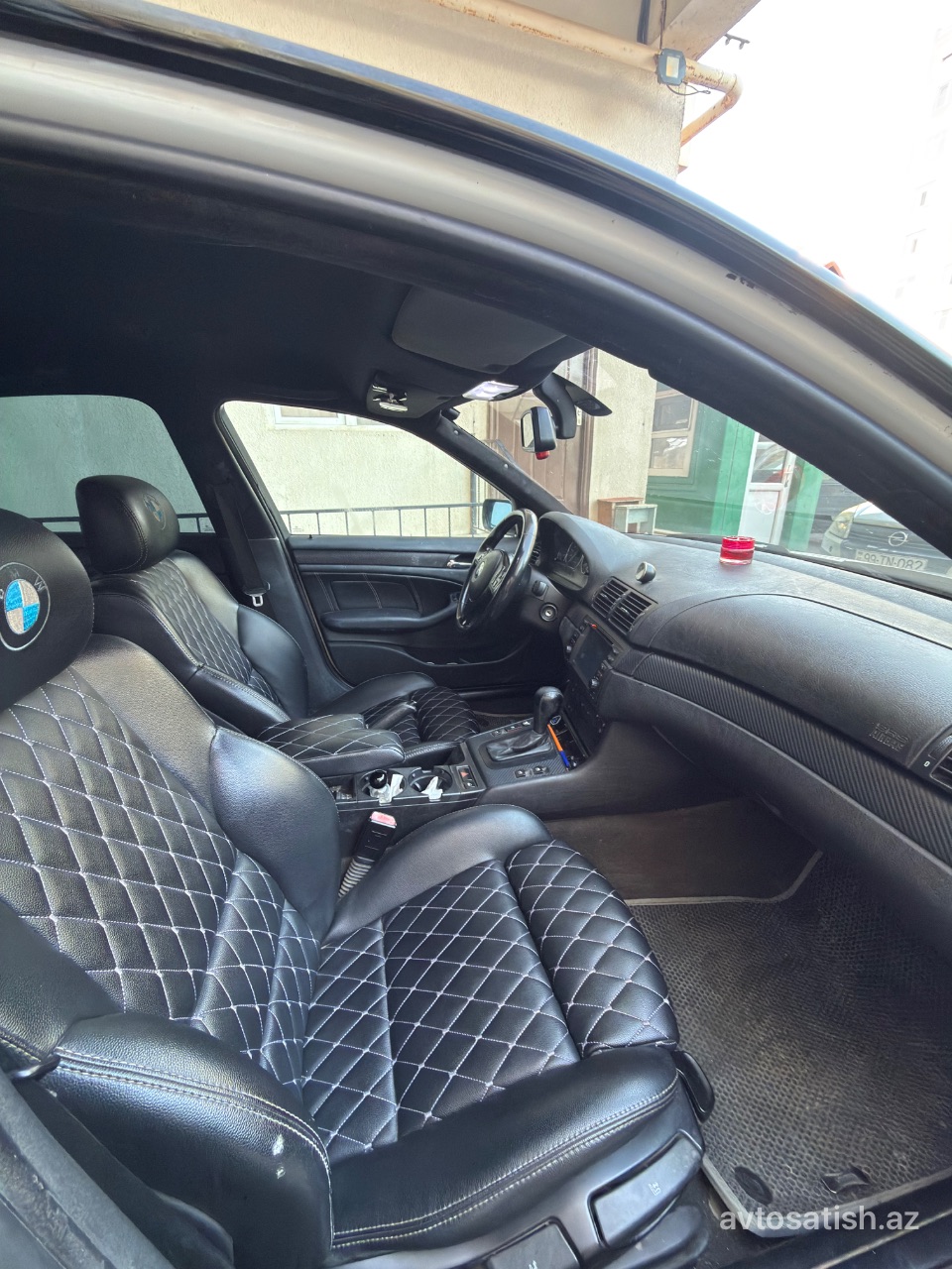 2003 BMW 3-Series 320i şəkil 10