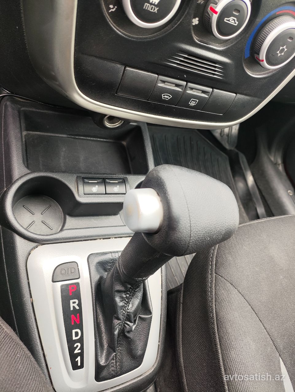 2019 Lada Granta 1.6 şəkil 10