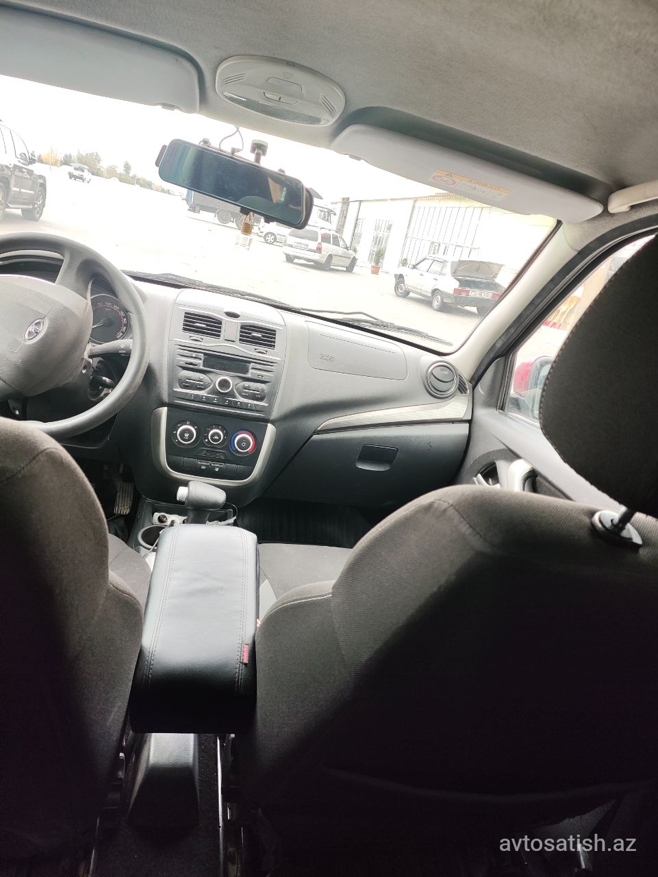 2019 Lada Granta 1.6 şəkil 6