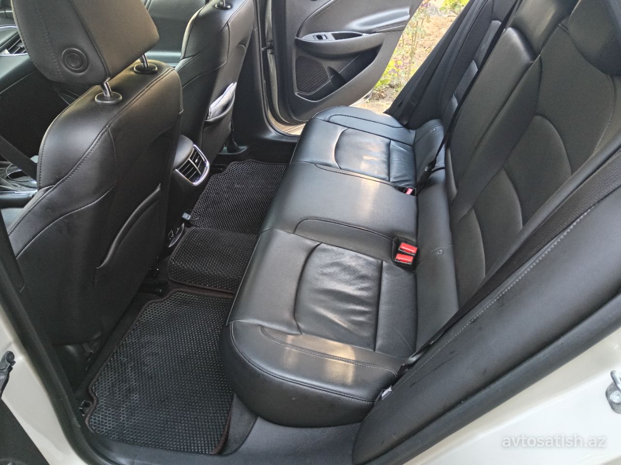 2016 Chevrolet Malibu 1.5T şəkil 14